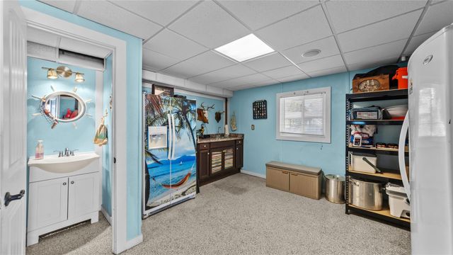 1210 Island Drive, Dickinson, TX 77539