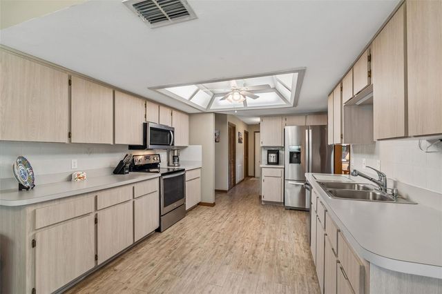 8300 N PICKINZ WAY, Citrus Springs, FL 34433