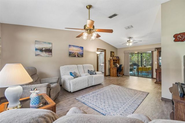 8300 N PICKINZ WAY, Citrus Springs, FL 34433