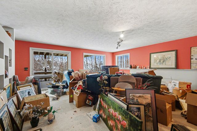 1087 Barrington Nw, City Of Walker, MI 49534