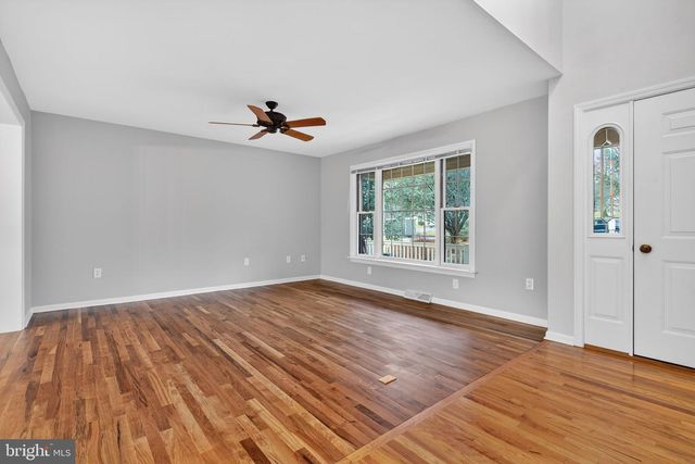 817 AARONS LN, Manheim, PA 17545