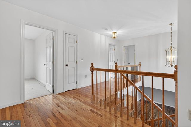 817 AARONS LN, Manheim, PA 17545