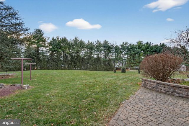 817 AARONS LN, Manheim, PA 17545