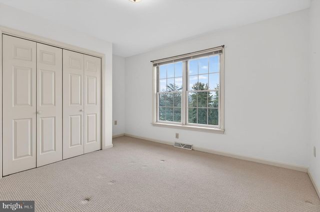 817 AARONS LN, Manheim, PA 17545