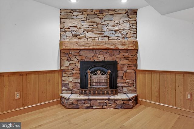 817 AARONS LN, Manheim, PA 17545