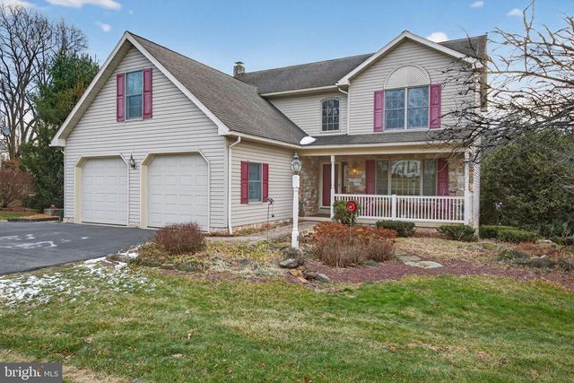 817 AARONS LN, Manheim, PA 17545