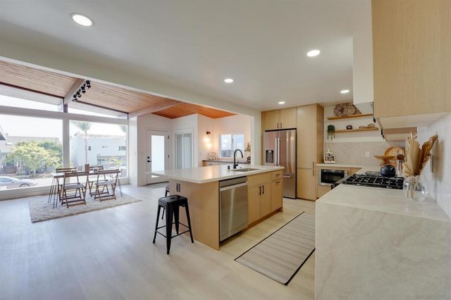 1744 Law Street, San Diego, CA 92109
