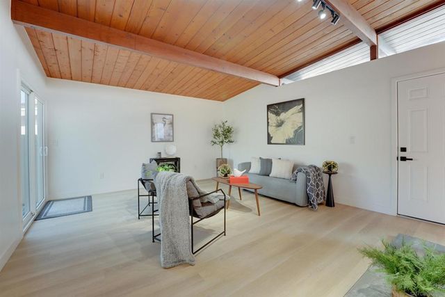 1744 Law Street, San Diego, CA 92109