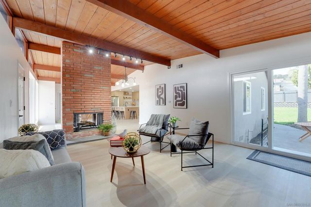 1744 Law Street, San Diego, CA 92109