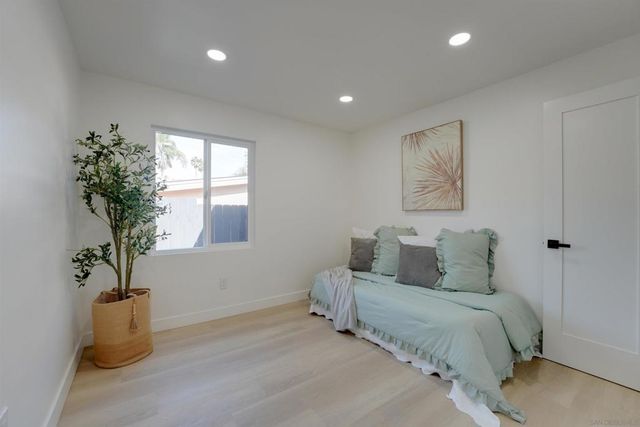1744 Law Street, San Diego, CA 92109