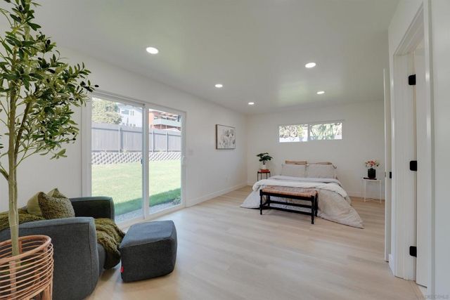 1744 Law Street, San Diego, CA 92109