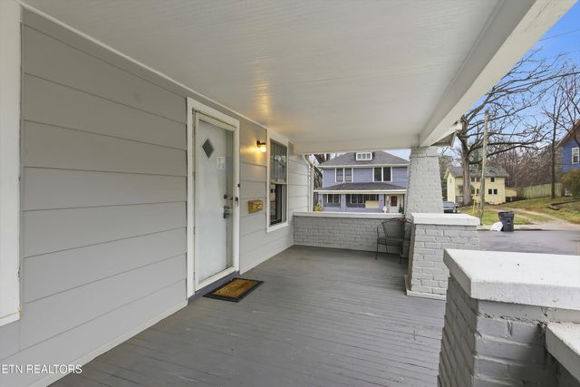 727 E Scott Ave, Knoxville, TN 37917