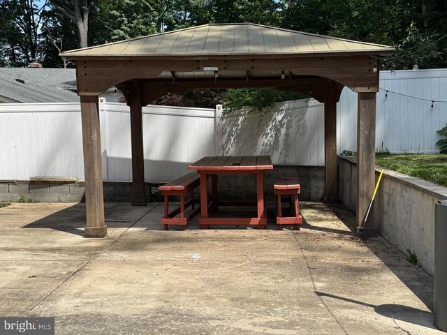 6603 HUNTSMAN BLVD, Springfield, VA 22152