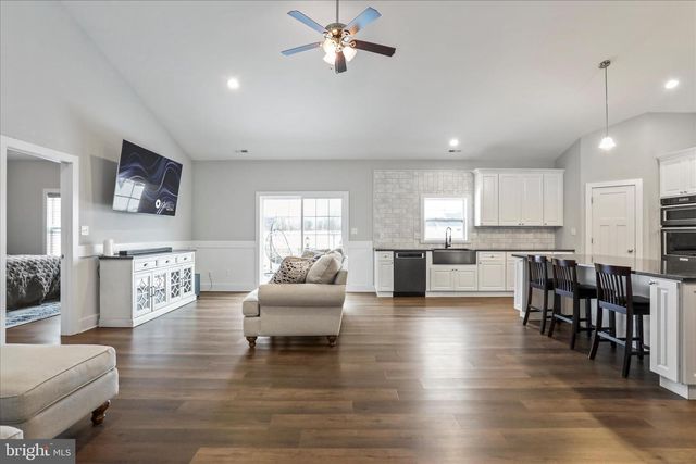 133 PEONEY LN, Bunker Hill, WV 25413