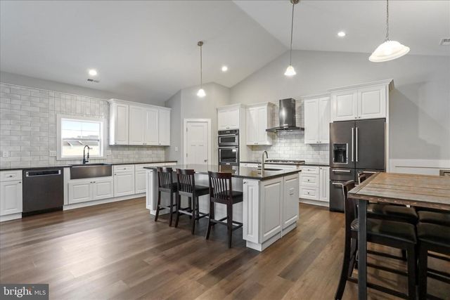 133 PEONEY LN, Bunker Hill, WV 25413