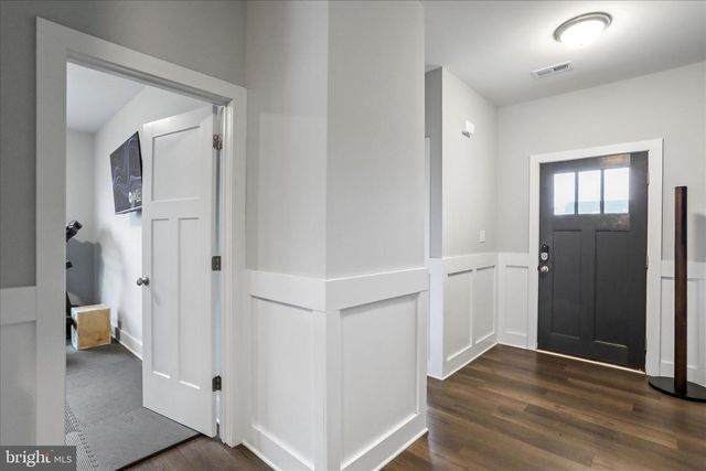 133 PEONEY LN, Bunker Hill, WV 25413