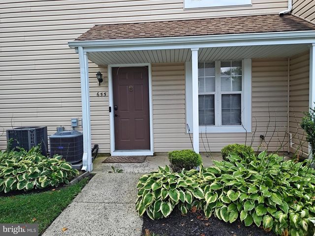 655 YORKSHIRE CT, Sewell, NJ 08080