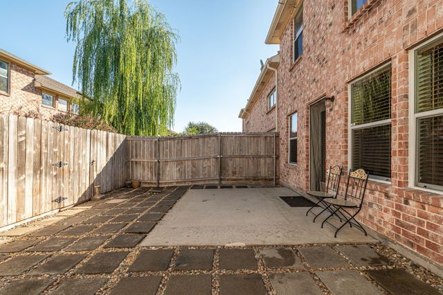10276 Darkwood Drive, Frisco, TX 75035