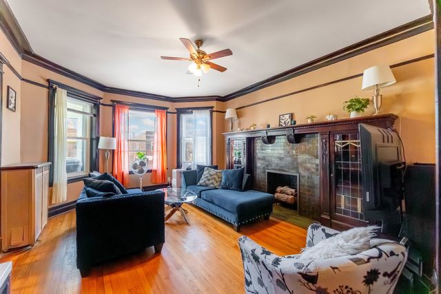 6112 S Saint Lawrence Avenue 2, Chicago, IL 60637