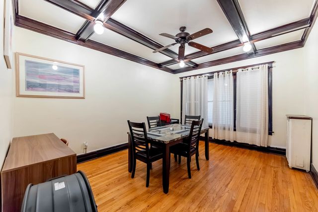 6112 S Saint Lawrence Avenue 2, Chicago, IL 60637