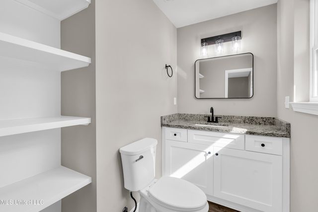 19 W Union Road, Carriere, MS 39426