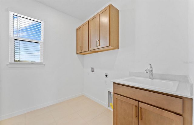 13816 SUNLIGHT MEADOW DRIVE, Riverview, FL 33578