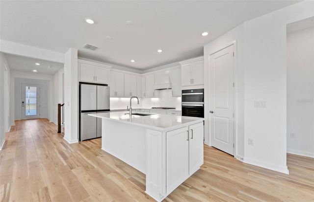13816 SUNLIGHT MEADOW DRIVE, Riverview, FL 33578