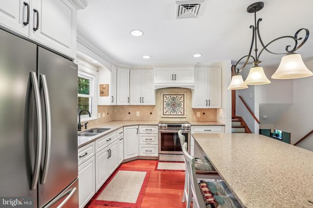 1107 KING ARTHUR CT, Sykesville, MD 21784