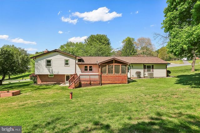 1107 KING ARTHUR CT, Sykesville, MD 21784