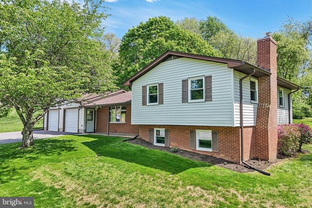 1107 KING ARTHUR CT, Sykesville, MD 21784