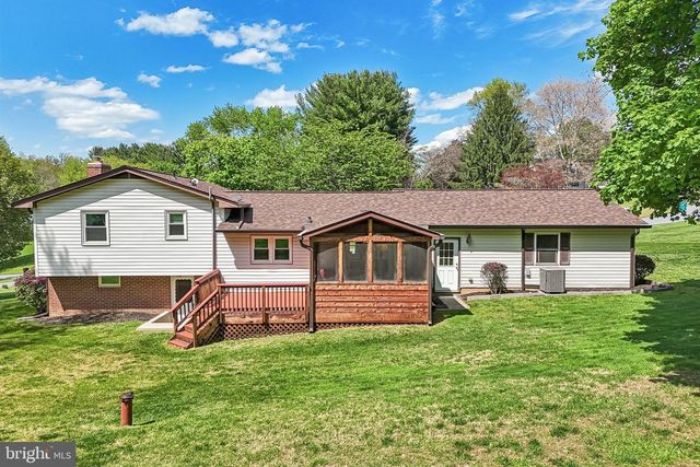 1107 KING ARTHUR CT, Sykesville, MD 21784