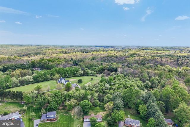 1107 KING ARTHUR CT, Sykesville, MD 21784