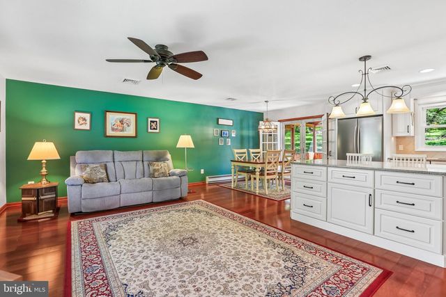 1107 KING ARTHUR CT, Sykesville, MD 21784