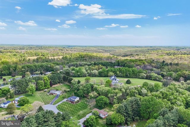 1107 KING ARTHUR CT, Sykesville, MD 21784