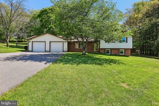1107 KING ARTHUR CT, Sykesville, MD 21784