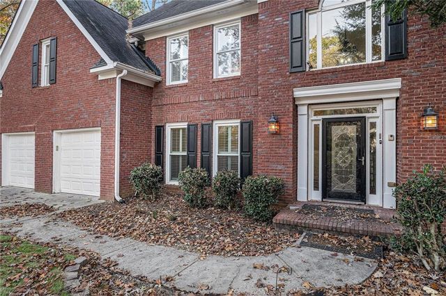 523 Sycamore Point, Woodstock, GA 30189