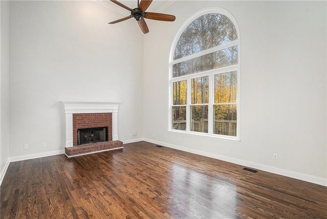 523 Sycamore Point, Woodstock, GA 30189