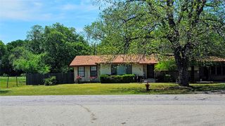 444 S Main Street, Springtown, TX 76082