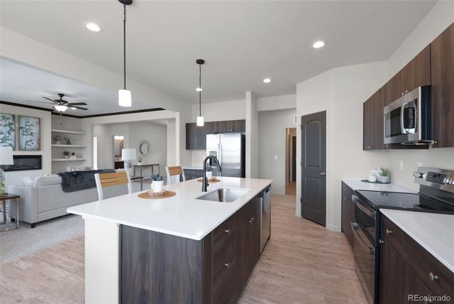 353 S Ashford Drive, Pueblo, CO 81007