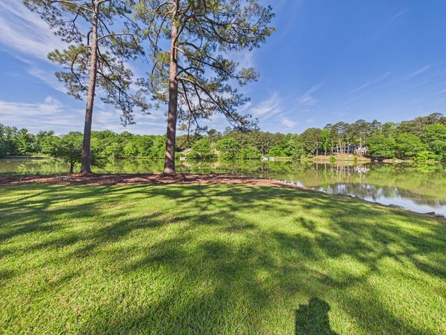 7043 Winthrop Court, Columbus, GA 31904