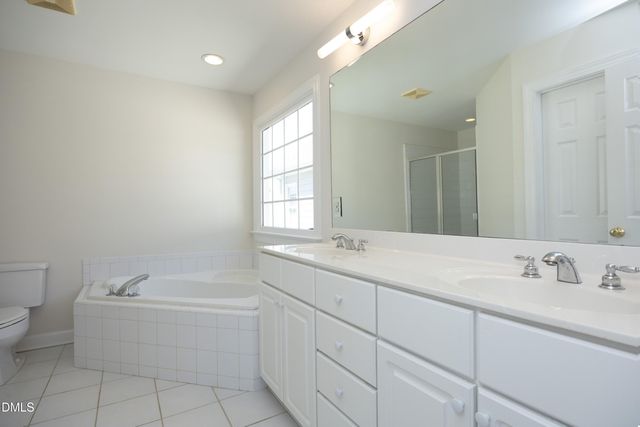 605 Carpenter Town Lane, Cary, NC 27519