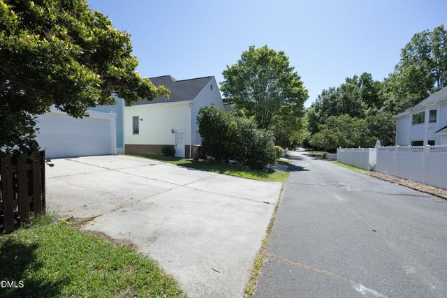 605 Carpenter Town Lane, Cary, NC 27519