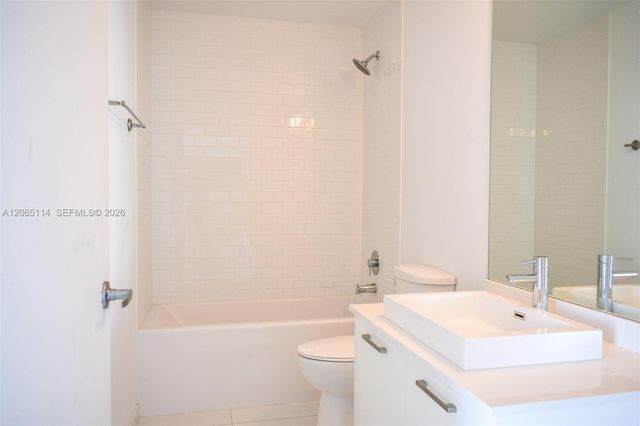 151 SE 1st Street 2808, Miami, FL 33131