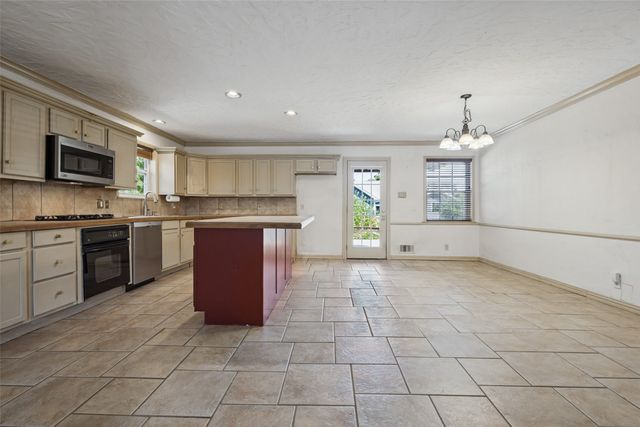 504 Heard Street, Mckinney, TX 75069