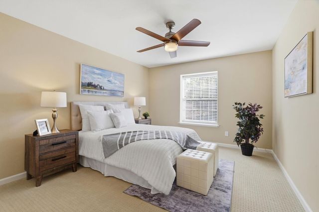 1915 Mount Vernon Court 16, Mountain View, CA 94040