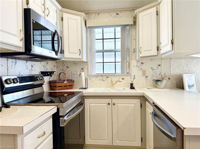 233 Cattleya Refuge # 233, Naples, FL 34114