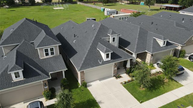 11822 Beachberry Drive, Houston, TX 77034