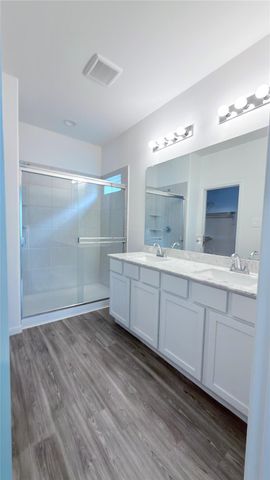 11822 Beachberry Drive, Houston, TX 77034