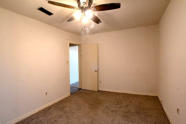 130 Concho Street, Tye, TX 79563