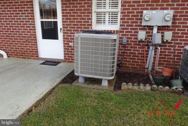 724 FIRESIDE DRIVE, Shippensburg, PA 17257